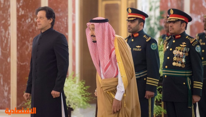 الملك يبحث مع رئيس وزراء باكستان آخر الأحداث على الساحة الإقليمية