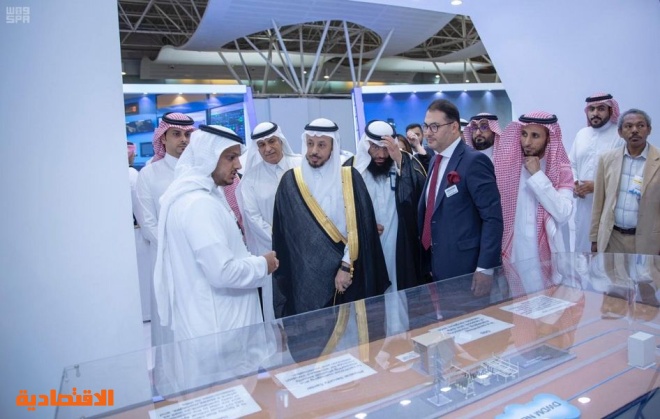 "السعودية للكهرباء" تستعرض فُرصا استثمارية محلية وتجتذب خبرات عالمية بمعرض الشرق الأوسط