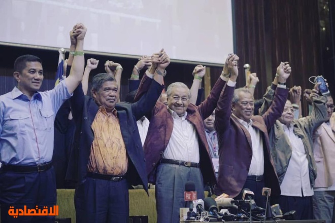 ماليزيا .. مخاطر الشعبوية على المالية العامة