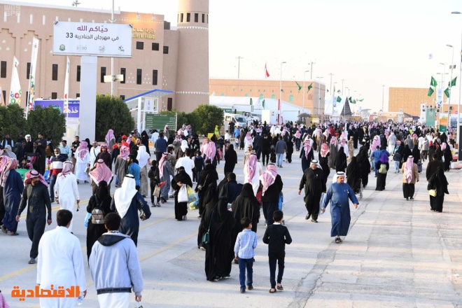 لليوم الرابع.. توافد كبير لمهرجان الجنادرية ٣٣