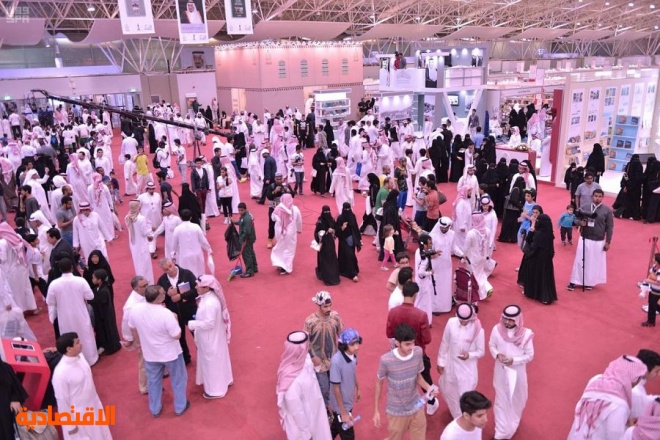 معرض الرياض الدولي للكتاب منارة ثقافية تجذب أكثر من مليون زائر سنويا