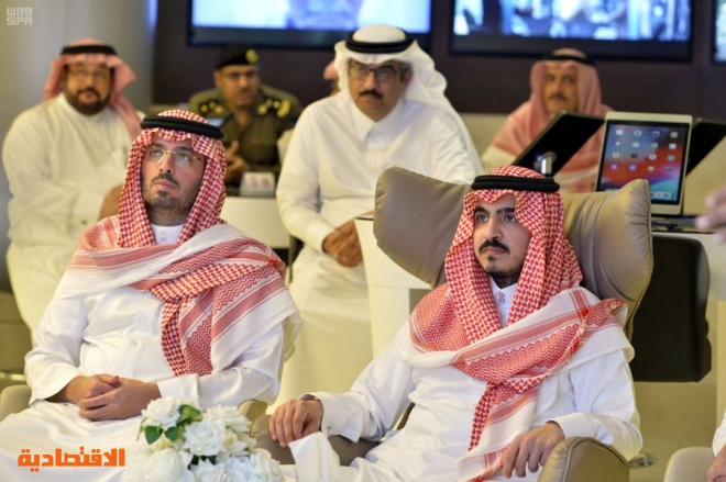 نائب أمير مكة يتفقد مطار الملك عبدالعزيز الدولي الجديد الذي سيتم تشغيله بالكامل قبل نهاية العام الحالي