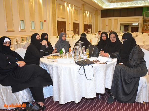 مؤسسة حجاج الدول العربية تناقش خطوات مشروع التحول لشركة مع شريحة من المطوفين صحيفة الاقتصادية