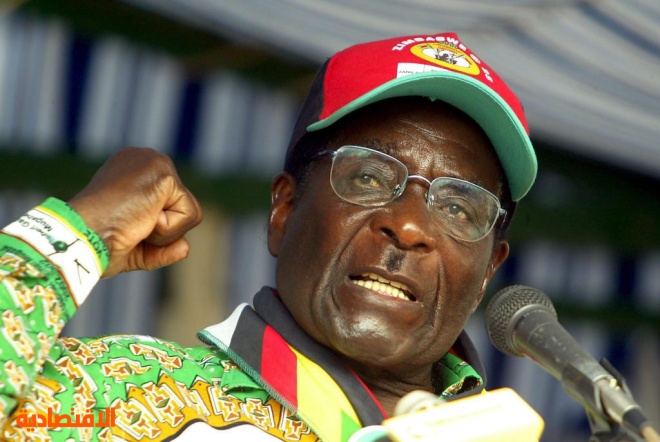 وفاة الرئيس السابق لـ زيمبابوي "روبرت موغابي".. بطل الاستقلال الذي تحول إلى ديكتاتور