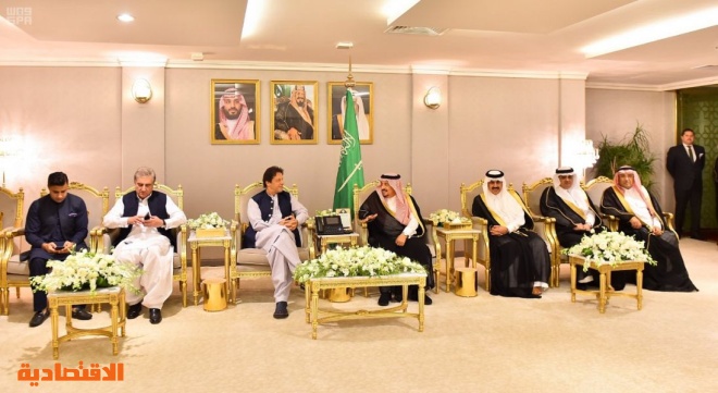 رئيس الوزراء الباكستاني يغلدر الرياض
