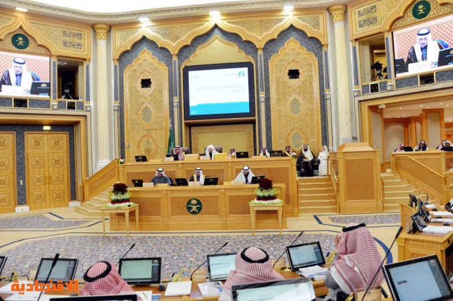 الحمدان في "الشورى" : نسبة السعوديات في وظائف الحكومة ارتفعت إلى 40 %