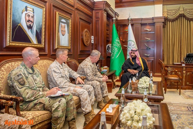  نائب وزير الدفاع يلتقي قائد القيادة المركزية الأمريكية ورئيس هيئة الأركان الباكستانية