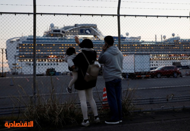 تأكيد 39 إصابة جديدة بفيروس كورونا على متن السفينة السياحية اليابانية