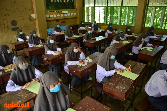   تايلاند تعيد افتتاح المدارس مع اتخاذ إجراءات وقائية مشددة  