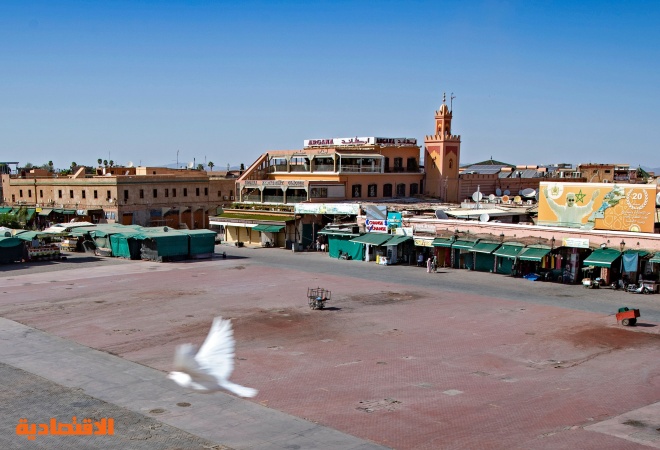 مدينة مراكش المغربية تفتقد المليون سائح وتخنقها القيود المرتبطة بكورونا   