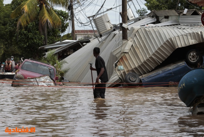 العاصفة إيتا تودي بحياة نحو 150 في جواتيمالا جراء انهيار أرضي