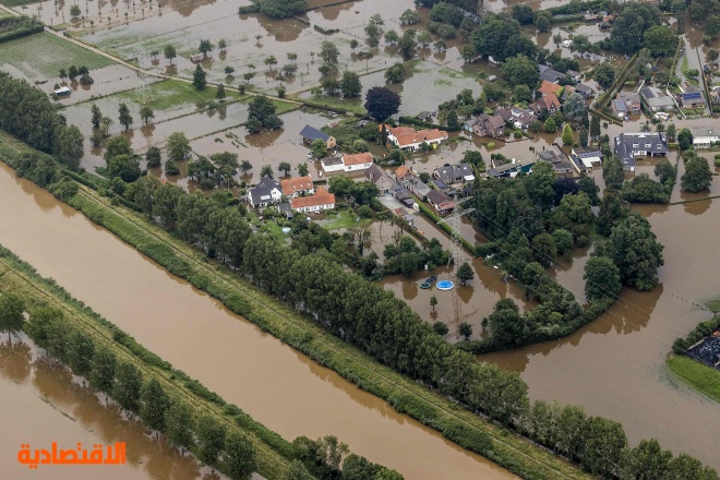 فيضانات ألمانيا تقتل 133 مع استمرار البحث عن ناجين