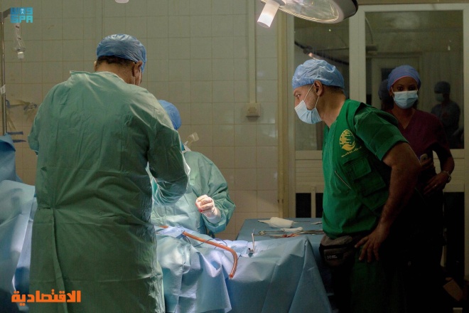 مركز الملك سلمان للإغاثة يختتم حملته الطبية التطوعية لجراحة المسالك البولية في موريتانيا بإجراء 83 عملية