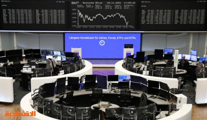 الأسهم الأوروبية تستعيد توازنها بعد مبيعات الجمعة