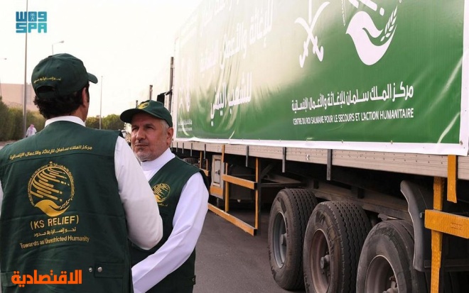 أولى طلائع مشروع دعم الأمن الغذائي في اليمن ..  مركز الملك سلمان للإغاثة يدشن انطلاق 154 شاحنة