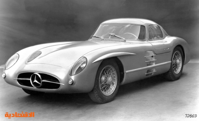 بيع سيارة مرسيدس من عام 1955 بسعر قياسي بلغ 135 مليون يورو 