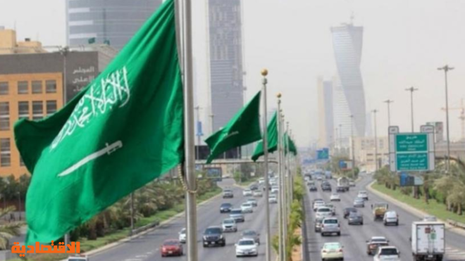 "المالية" : السعودية في وضع يمكنها من تجاوز المخاطر العالمية