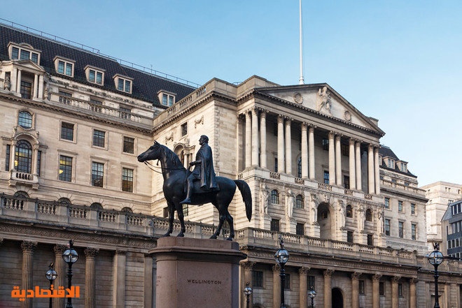 محافظ المركزي البريطاني: قيام الشركات برفع الأسعار يؤدي إلى زيادة التضخم