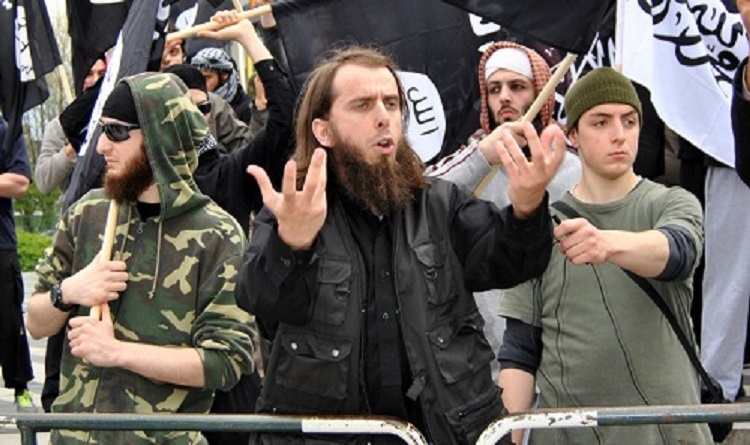 الانتربول يحدد هوية حوالى 6 الاف جهادي اجنبي