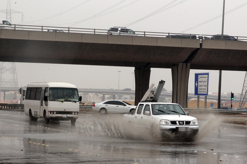 الرياض تحت المطر لليوم الثاني