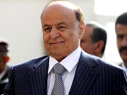 الرئيس اليمني يدعو السكان في تعز لمساندة الجيش في عمليات التحرير من ميليشيات الحوثي