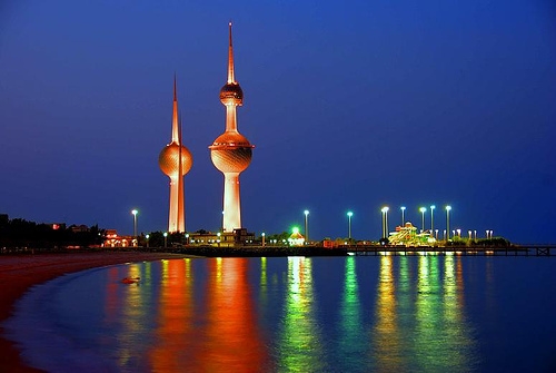 مجلس الامة الكويتي يوافق على سحب 10 مليارات دولار من الاحتياطي لتعزيز الدفاع