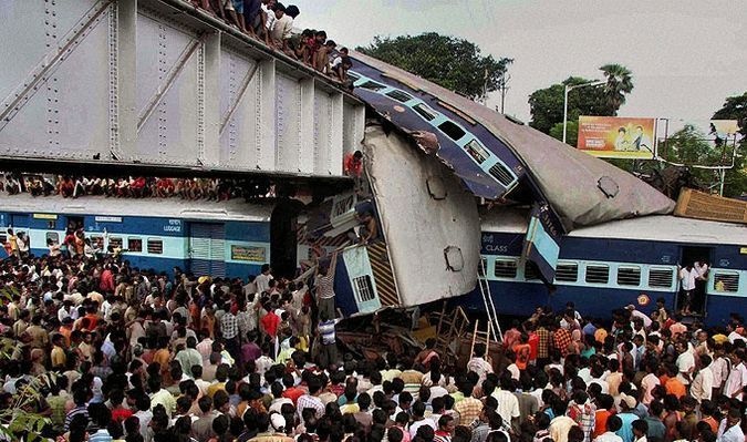 إصابة 40 شخصا إثر خروج قطار ركاب عن القضبان جنوب الهند