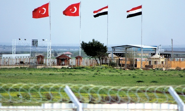 تركيا تغلق حدودها مع سوريا