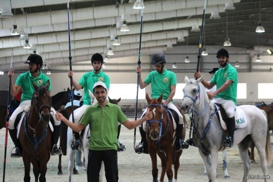 نيابة عن الملك.. أمير الرياض يرعى حفل سباق نادي الفروسية السنوي الكبير