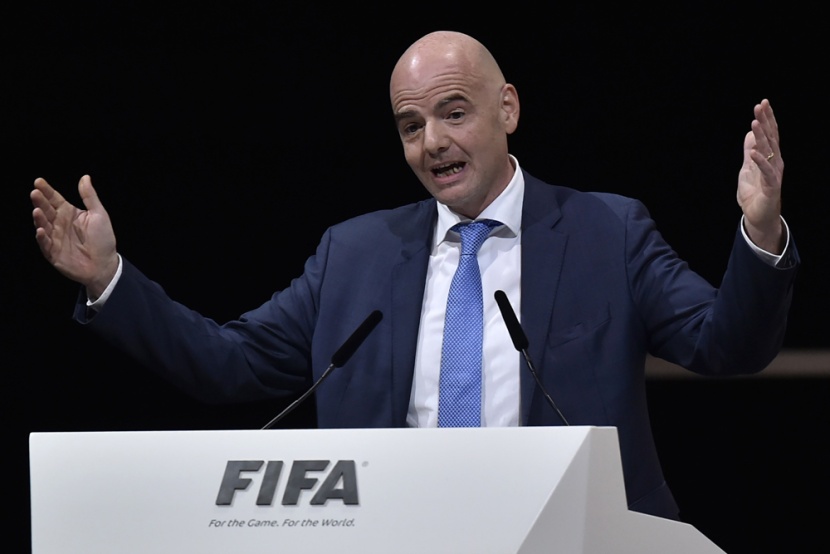 السويسري إنفانتينو يعصف بطموح العرب ويفوز برئاسة الفيفا