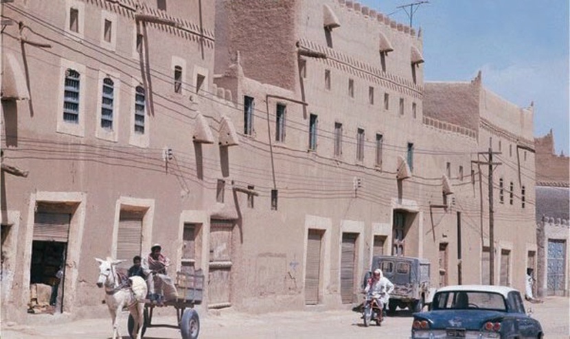 شارع في عنيزة