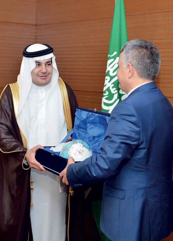 وزير الثقافة يبحث مع نظيره التركي أوجه التعاون بين البلدين