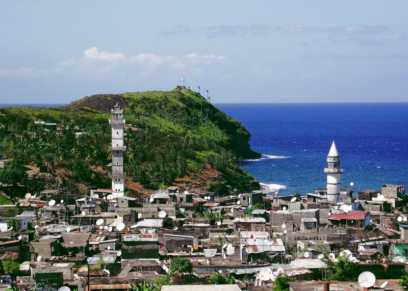 القضاء في جزر القمر يأمر بإعادة الانتخابات الرئاسية في 13 بلدة