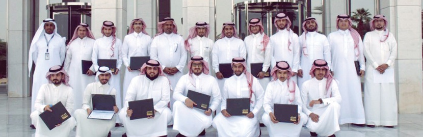 مصرف الراجحي يوظف جميع خريجي الدفعة الأولى من «تأهيل الصرافين»