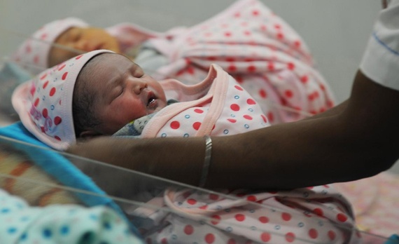 مستشفيات الهند تستقبل "أثقل" مولودة في العالم وزنا