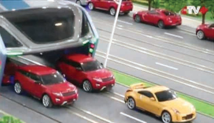 حافلة تبتلع السيارات
في الصين
