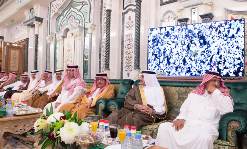 خادم الحرمين الشريفين يستقبل عددا من قادة الدول ورؤساء الحكومات