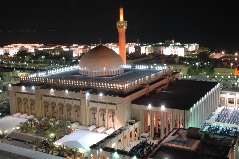 الداخلية الكويتية: لا صحة لحدوث اختراق أمني في مسجد الدولة الكبير