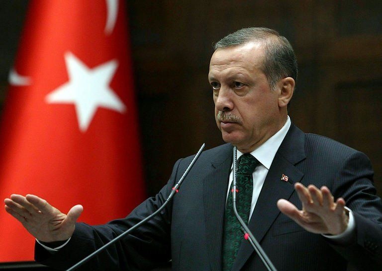 إردوغان يوقع أول مرسوم منذ إعلان حالة الطوارئ