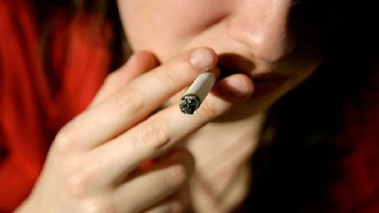 دراسة : قلة الأصدقاء والعزلة قد تكون قاتلة كالتدخين