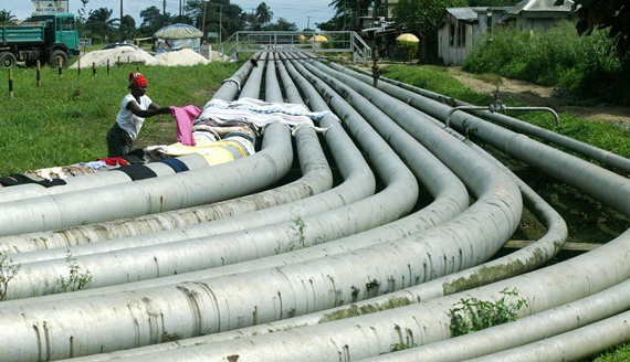 حركات التمرد تعقّد "انفراجة" أزمة قطاع النفط النيجيري