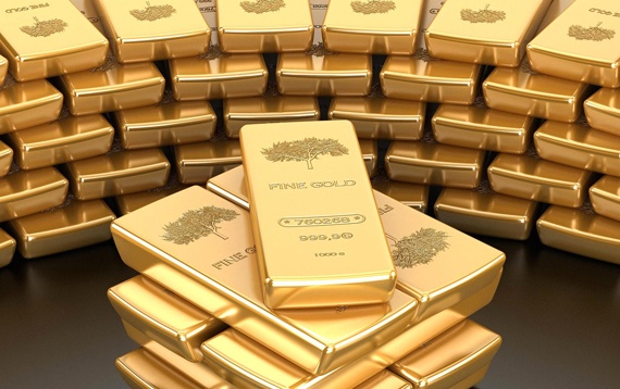 الذهب يرتفع من أقل سعر في نحو 5 أسابيع مع هبوط الدولار