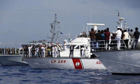 إيطاليا : إنقاذ 6500 مهاجر قبالة السواحل الليبية