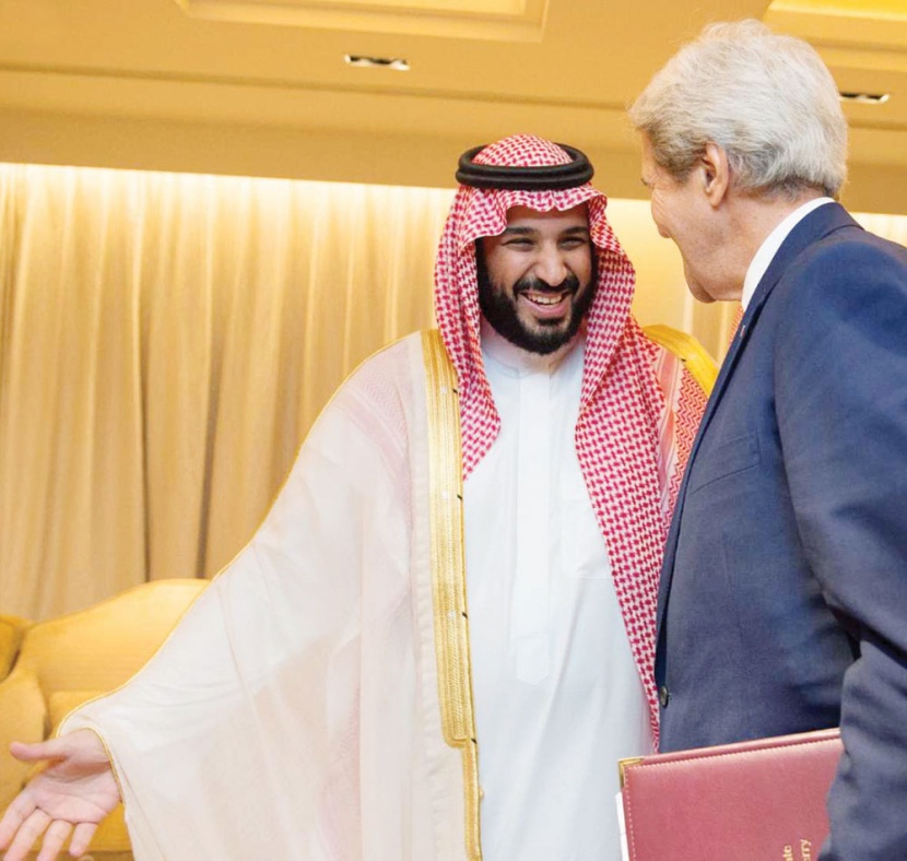 .. ويستعرض العلاقات الثنائية مع وزير الخارجية الأمريكي