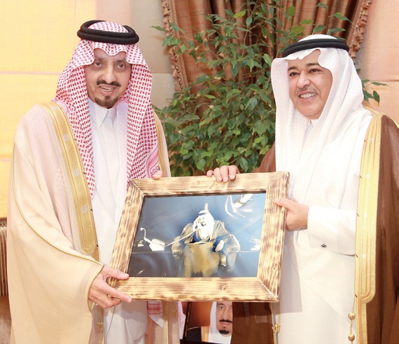 الأمير فيصل بن خالد: نقدر للاتصالات السعودية اهتمامها بعسير ودورها في توطين الوظائف