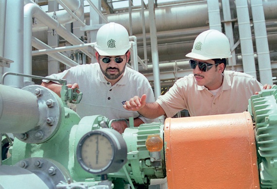 مسؤول سعودي لـ"الاقتصادية" :
المملكة لم تهدد برفع إنتاجها
من النفط .. ليس أسلوبها