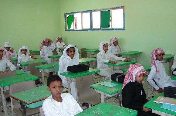 12 إجراء للحد من غياب الطلاب..منها نشر نسبة الانضباط "علانية" في المدارس