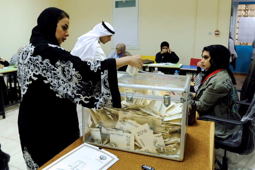 المراكز الانتخابية في الكويت تغلق أبوابها