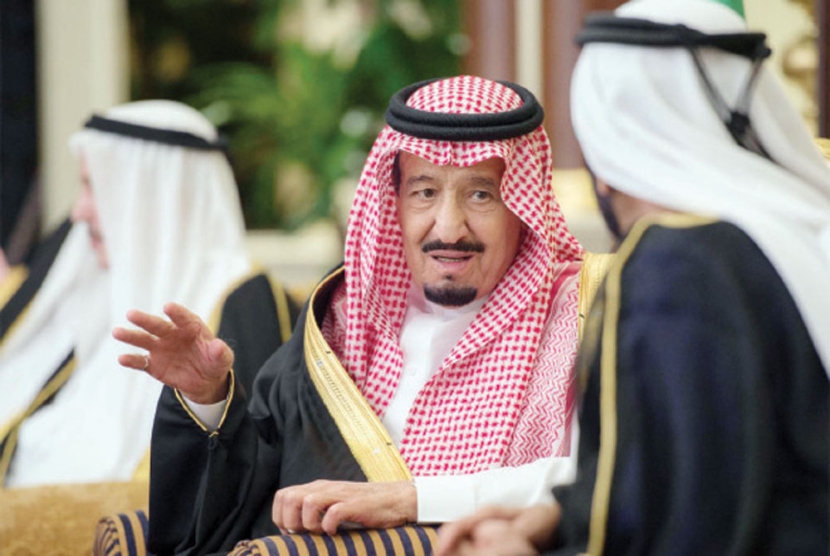 خادم الحرمين يشرف مأدبة العشاء الرسمية بمناسبة زيارته للإمارات