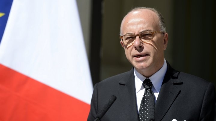 برنار كازنوف رئيسا جديدا للوزراء في فرنسا بعد استقالة فالس